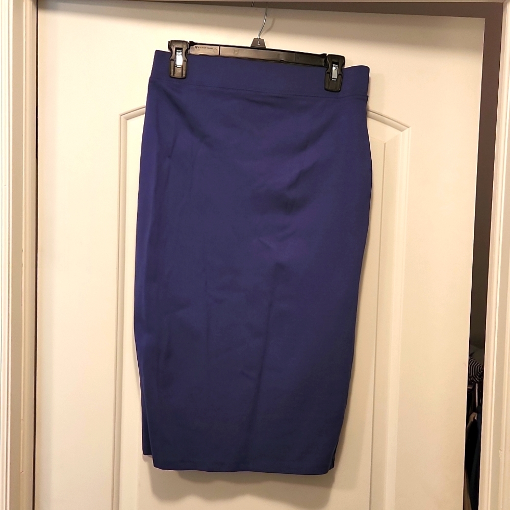 Blue midi stretch skirt